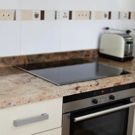 Apartment Fivestepstosea -